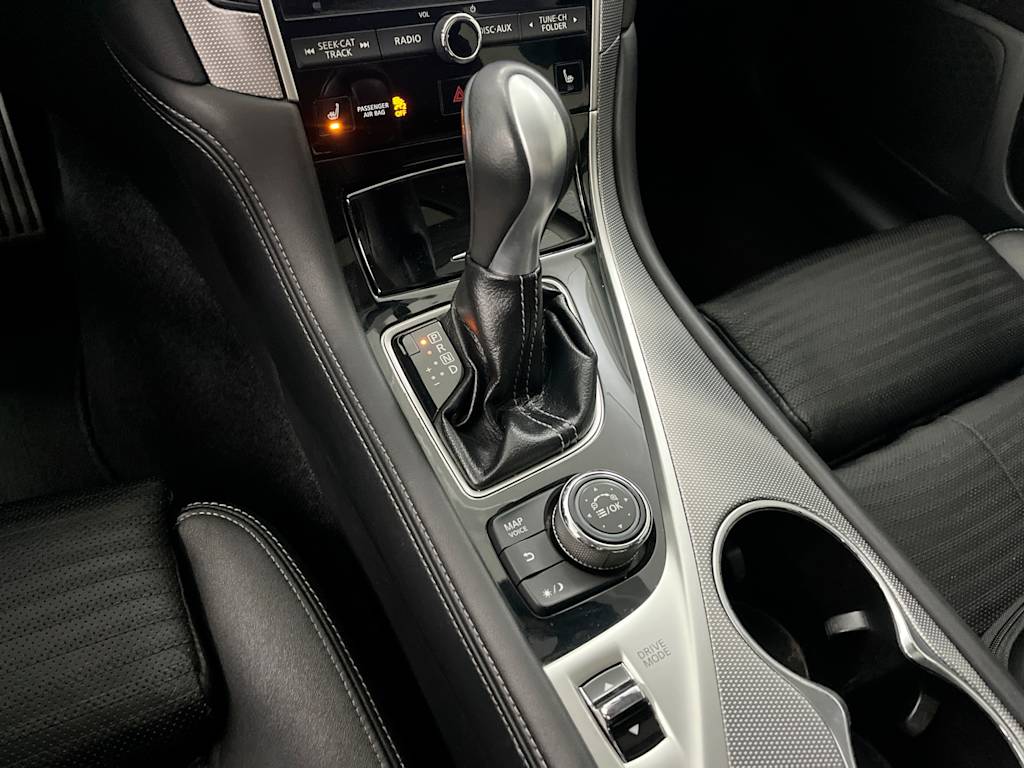 Thumbnail: 2014 INFINITI Q50 - 15