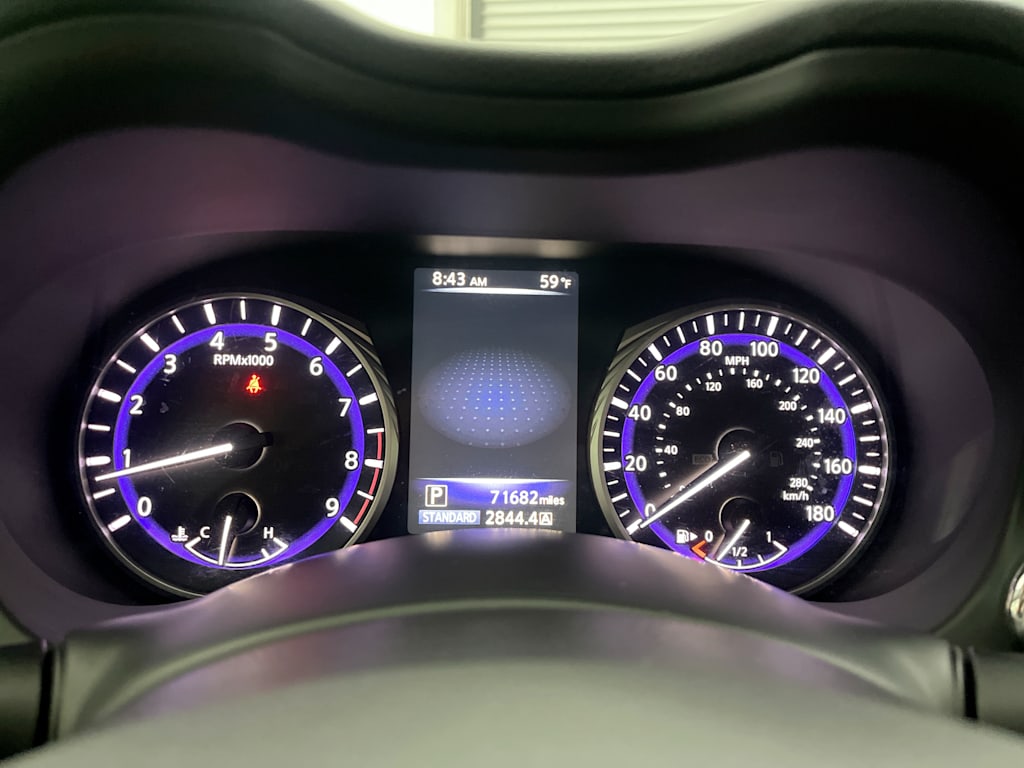 Thumbnail: 2014 INFINITI Q50 - 16