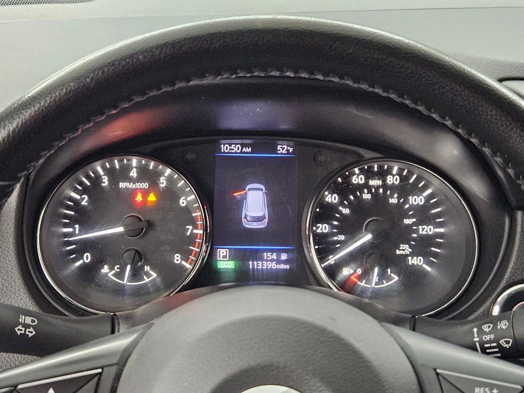 2020 Nissan Rogue SV 17