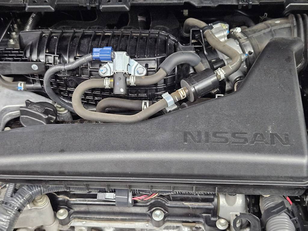 2020 Nissan Rogue SV 9