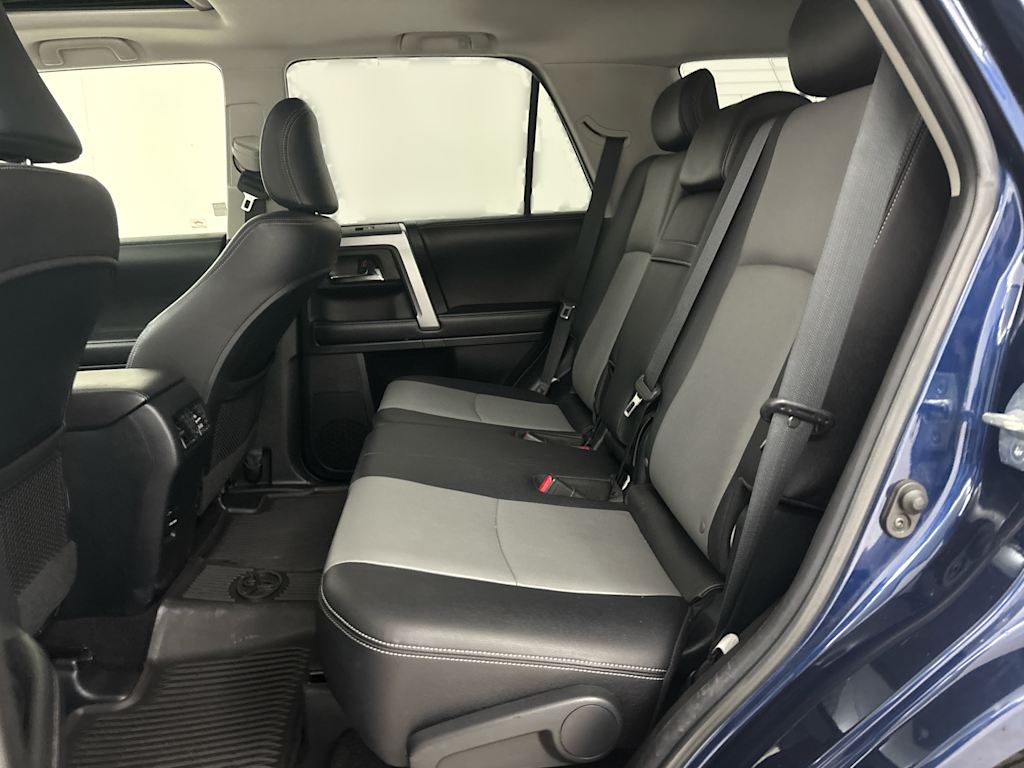 Thumbnail: 2017 Toyota 4Runner - 11