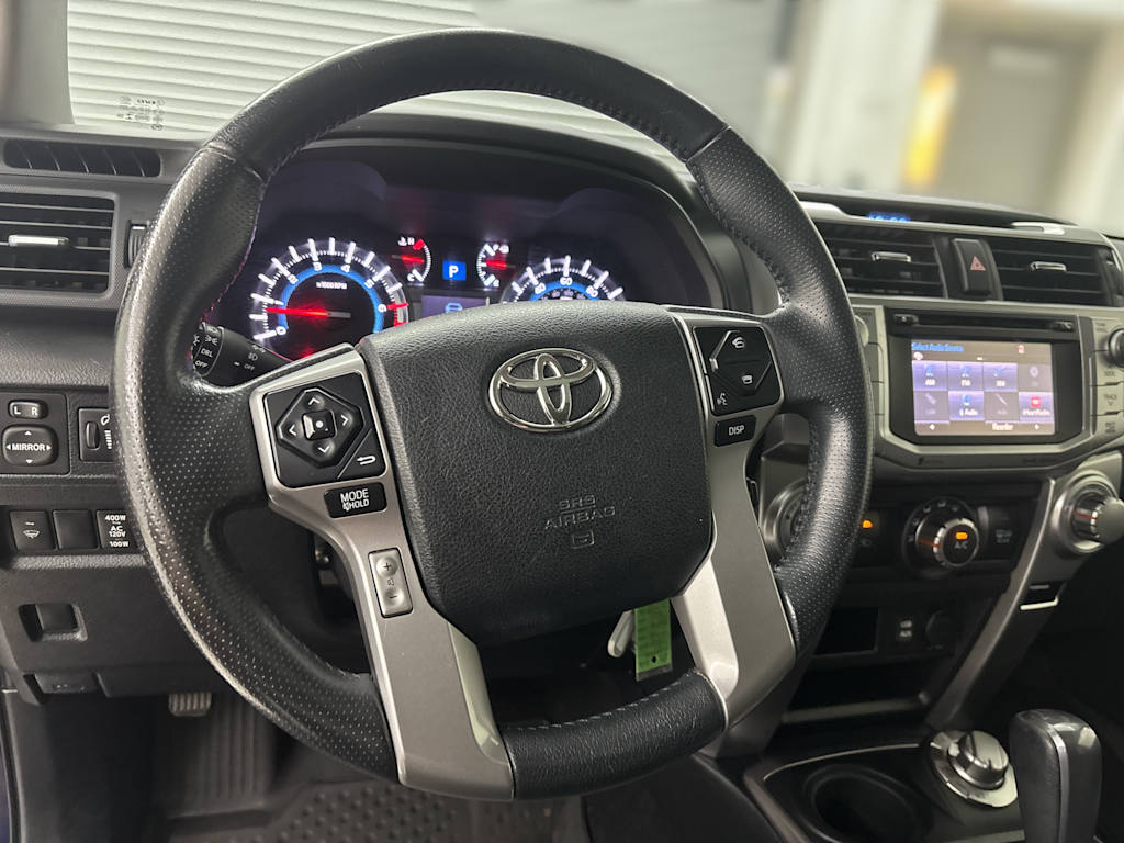 Thumbnail: 2017 Toyota 4Runner - 2