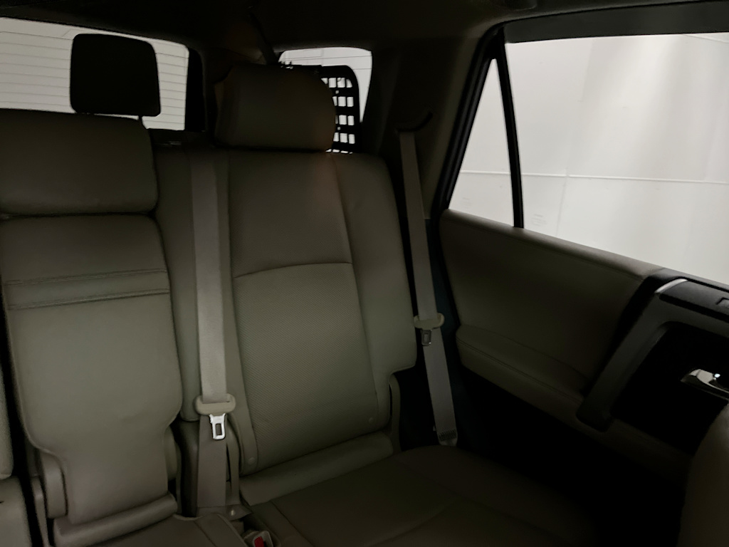 Thumbnail: 2018 Toyota 4Runner - 24