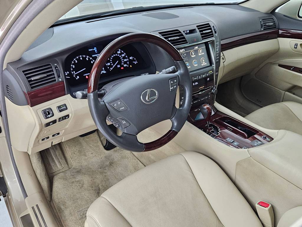 2007 Lexus LS 460 2