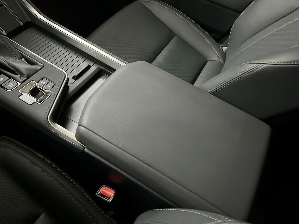 Thumbnail: 2024 Lexus ES - 10