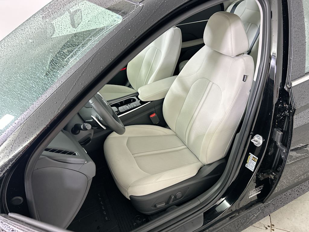 Thumbnail: 2023 Hyundai Sonata - 7