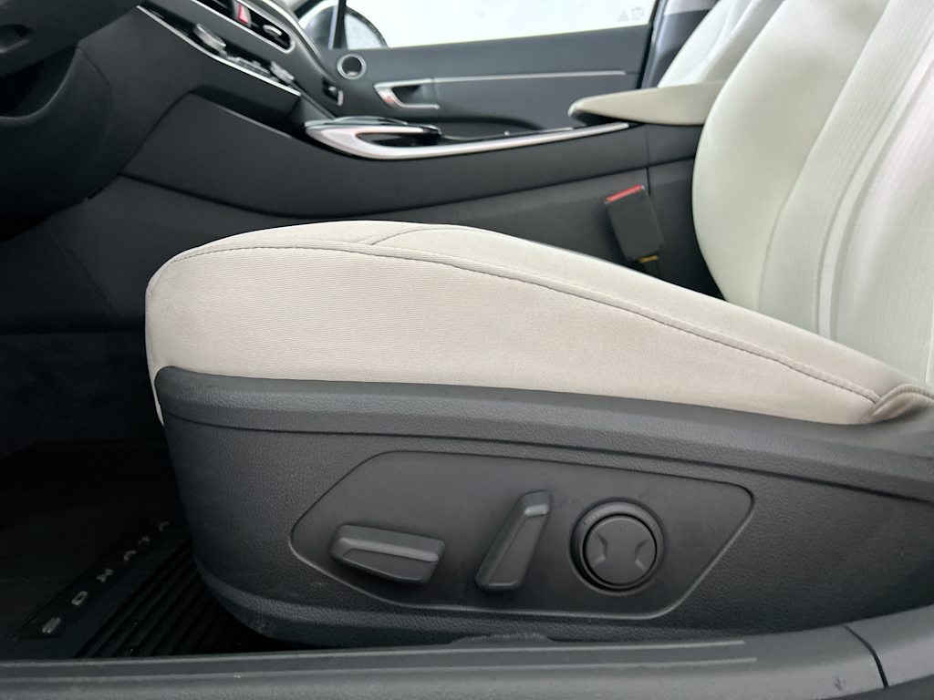 Thumbnail: 2023 Hyundai Sonata - 20