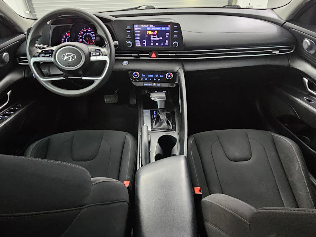 2021 Hyundai Elantra SEL 10