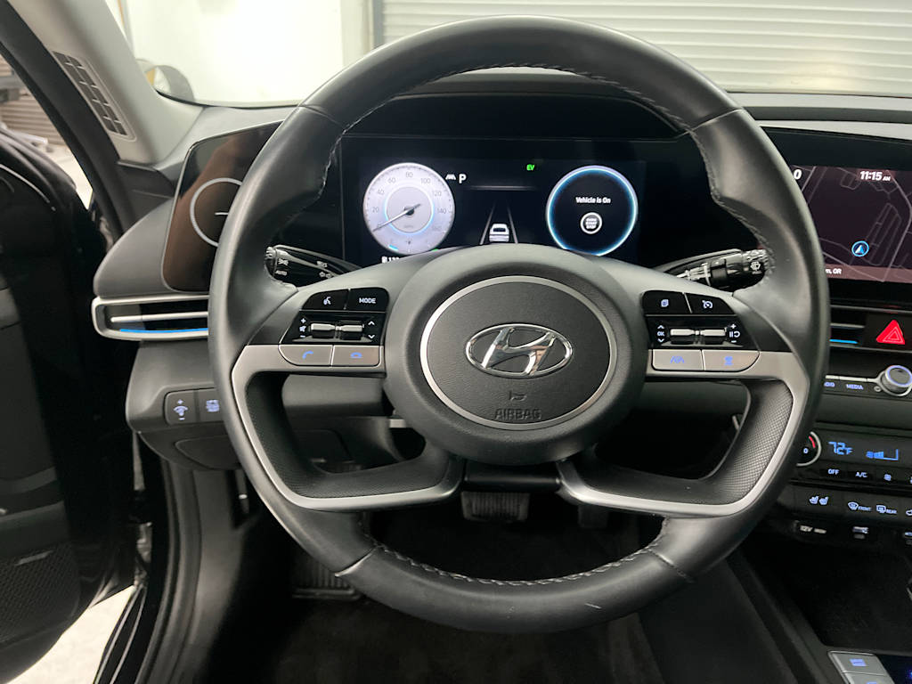 Thumbnail: 2023 Hyundai Elantra - 11