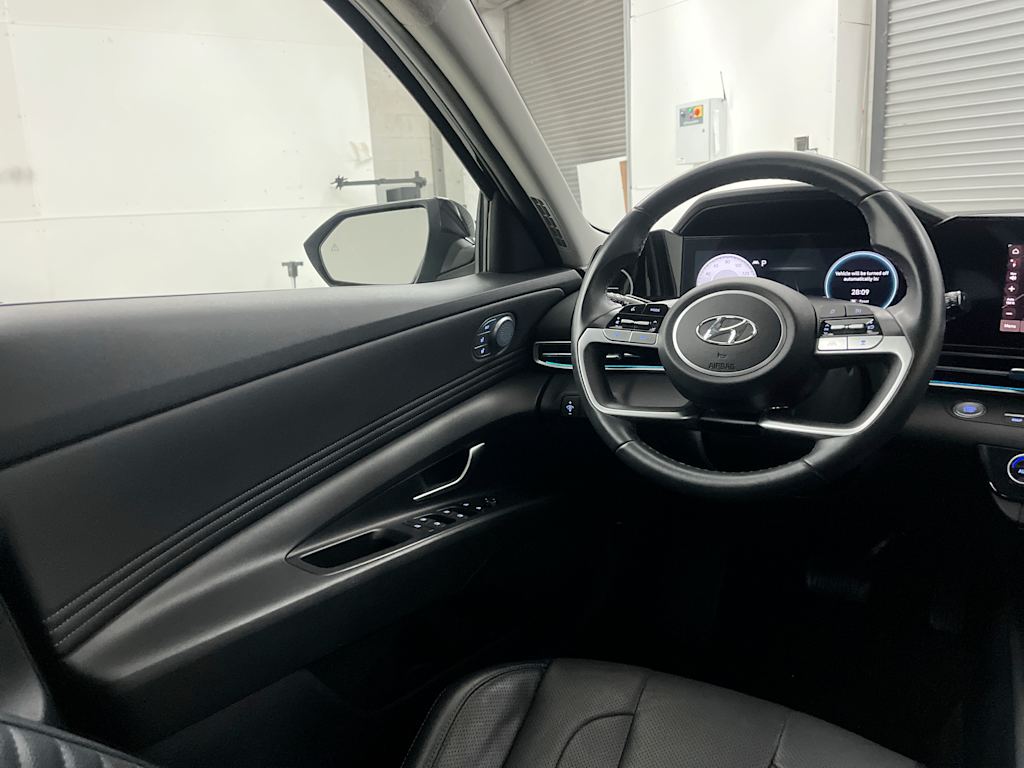 Thumbnail: 2023 Hyundai Elantra - 7
