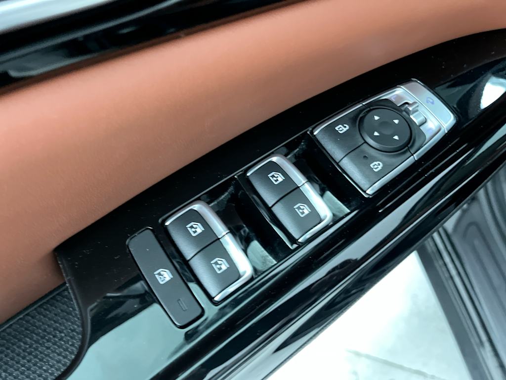 Thumbnail: 2024 Kia Carnival - 27