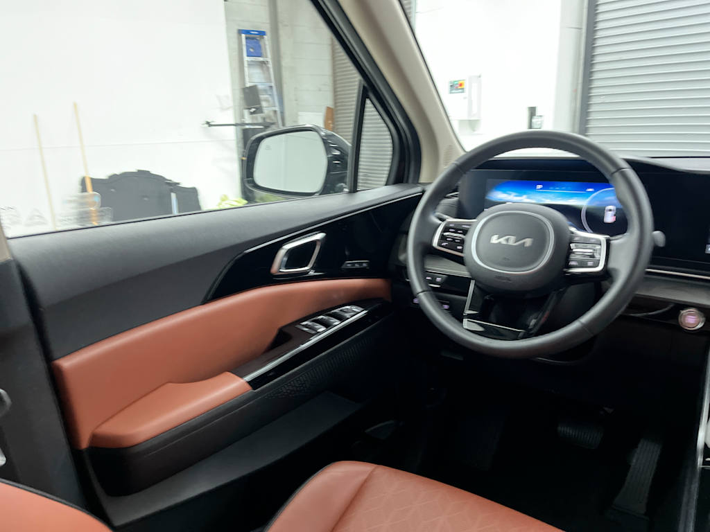 Thumbnail: 2024 Kia Carnival - 8