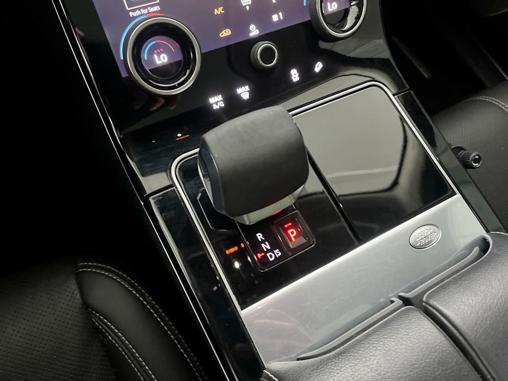Thumbnail: 2021 Land Rover Range Rover Velar - 14
