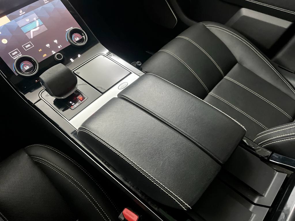 Thumbnail: 2021 Land Rover Range Rover Velar - 30