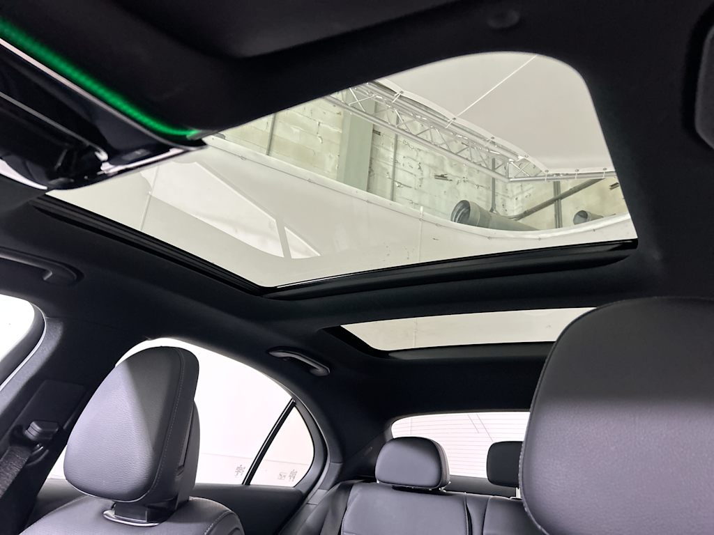 Thumbnail: 2025 Mercedes-Benz C-Class - 22