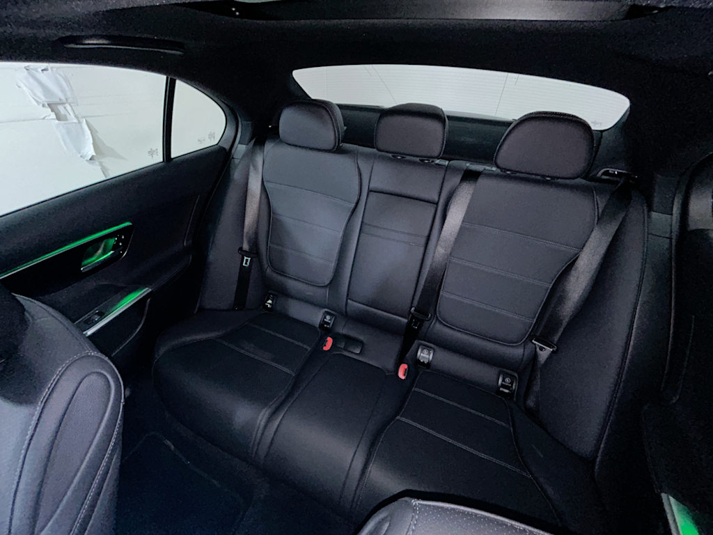 Thumbnail: 2025 Mercedes-Benz C-Class - 9