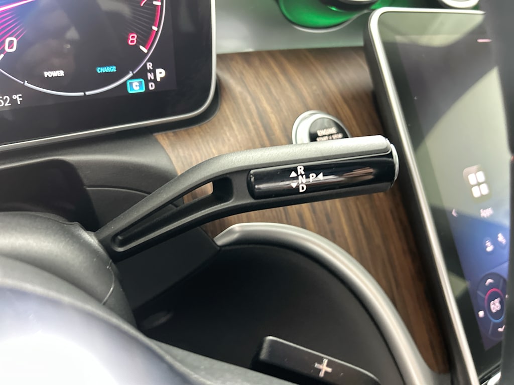 Thumbnail: 2025 Mercedes-Benz C-Class - 24