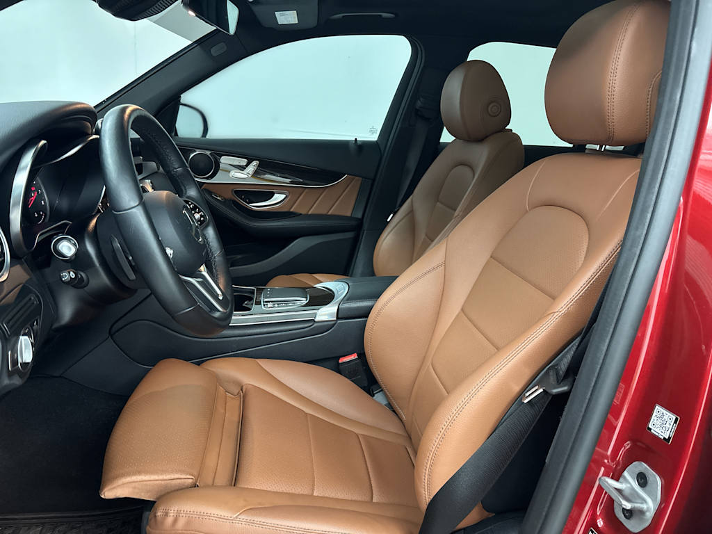 Thumbnail: 2022 Mercedes-Benz GLC - 9