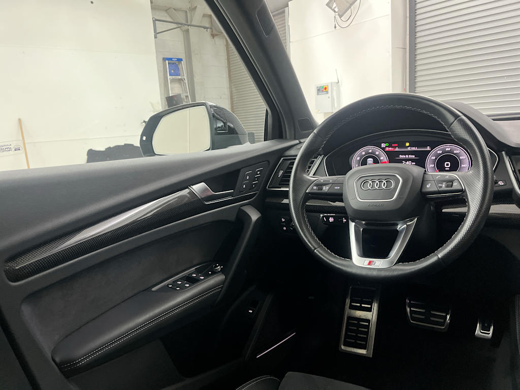 Thumbnail: 2024 Audi SQ5 - 7