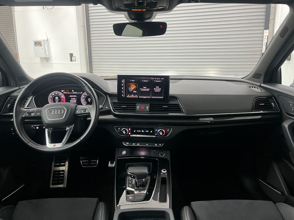 Thumbnail: 2024 Audi SQ5 - 2