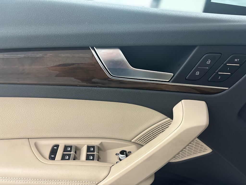 Thumbnail: 2020 Audi Q5 - 21
