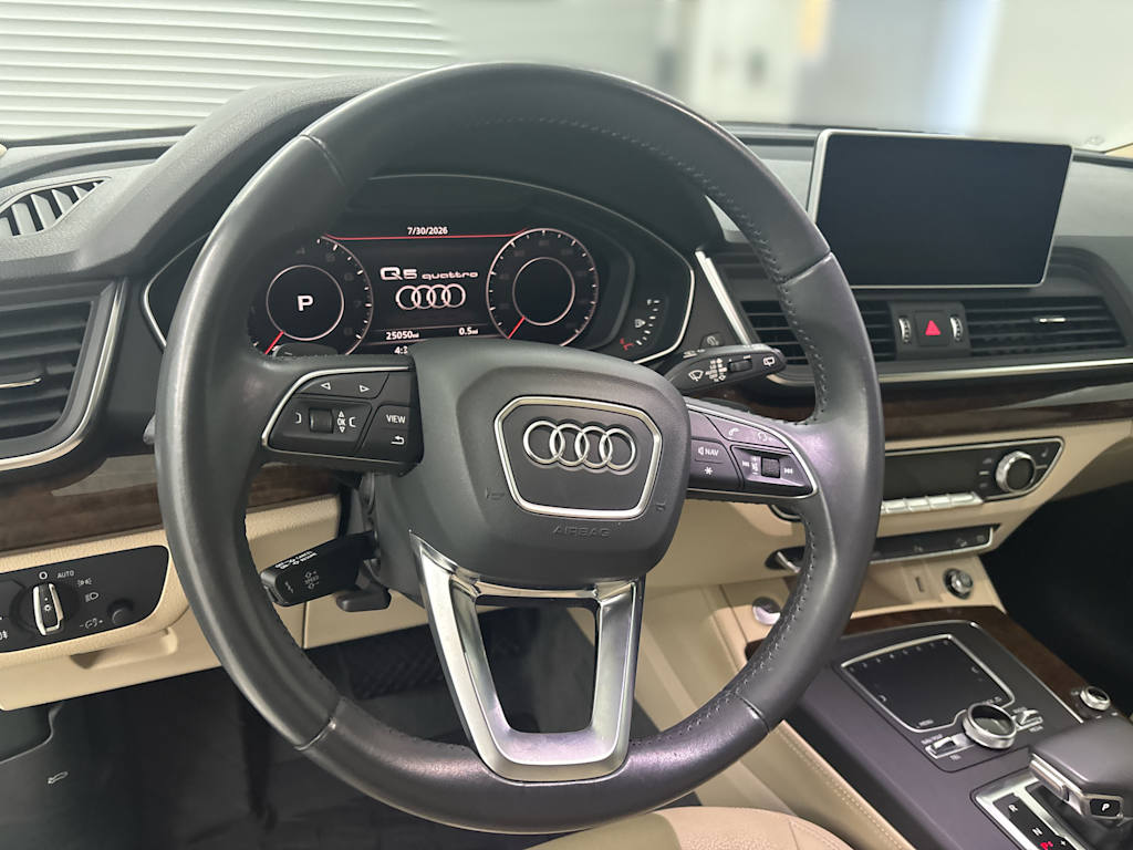 Thumbnail: 2020 Audi Q5 - 2