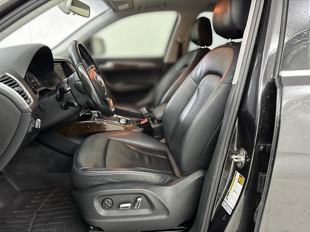 Thumbnail: 2017 Audi Q5 - 9