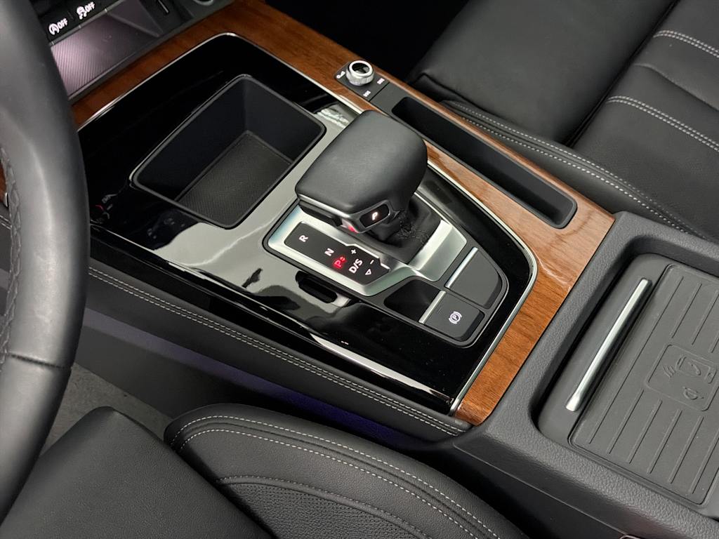Thumbnail: 2023 Audi Q5 - 13