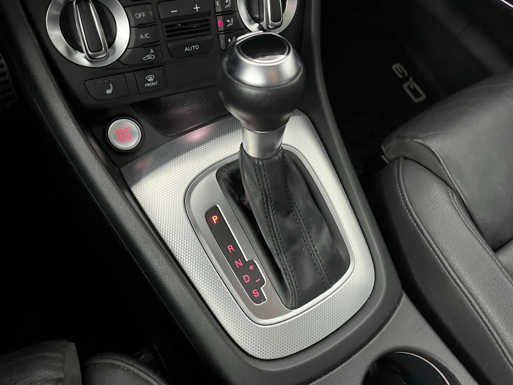 Thumbnail: 2015 Audi Q3 - 14
