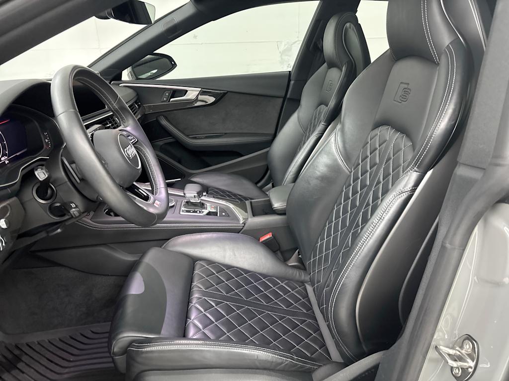 Thumbnail: 2019 Audi S5 - 9