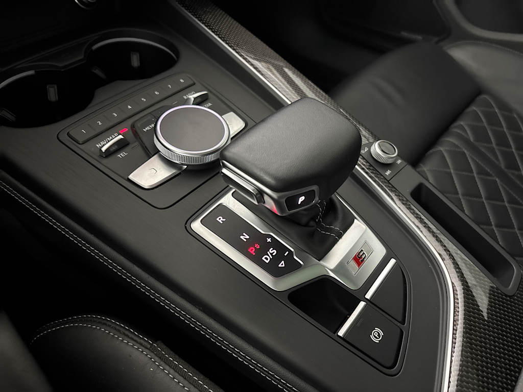 Thumbnail: 2019 Audi S5 - 13