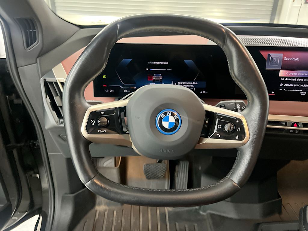 Thumbnail: 2023 BMW iX - 6