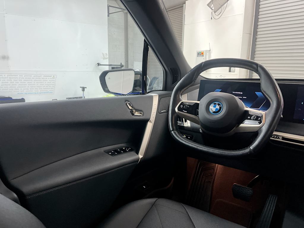 Thumbnail: 2024 BMW iX - 7