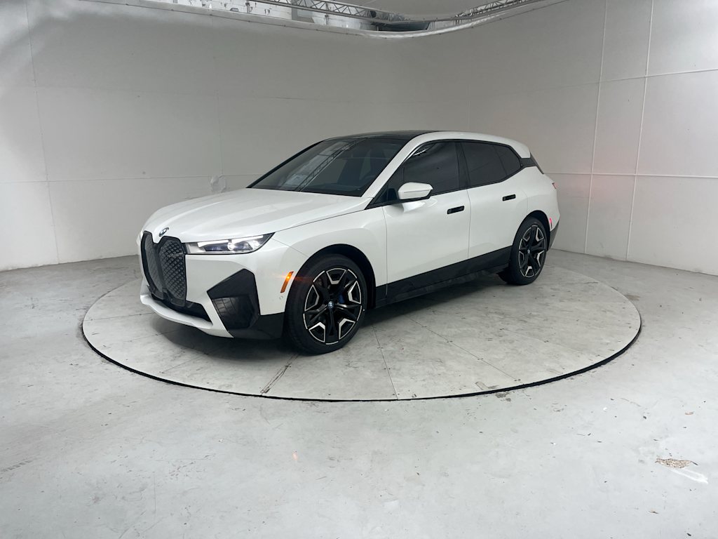 Thumbnail: 2024 BMW iX - 5