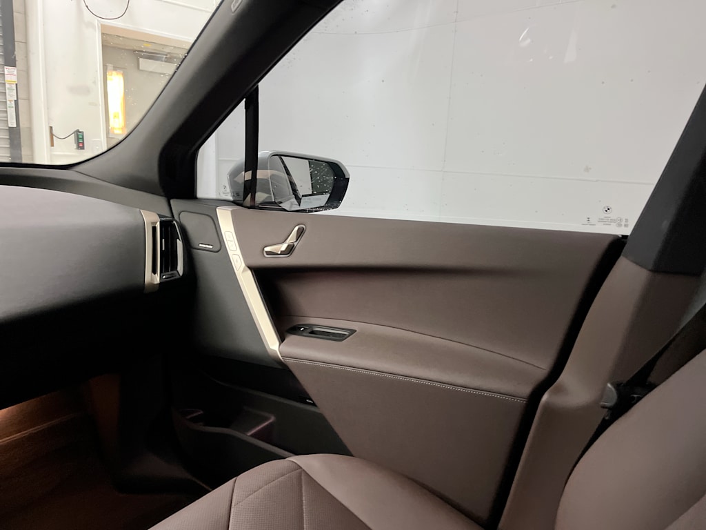 Thumbnail: 2024 BMW iX - 20