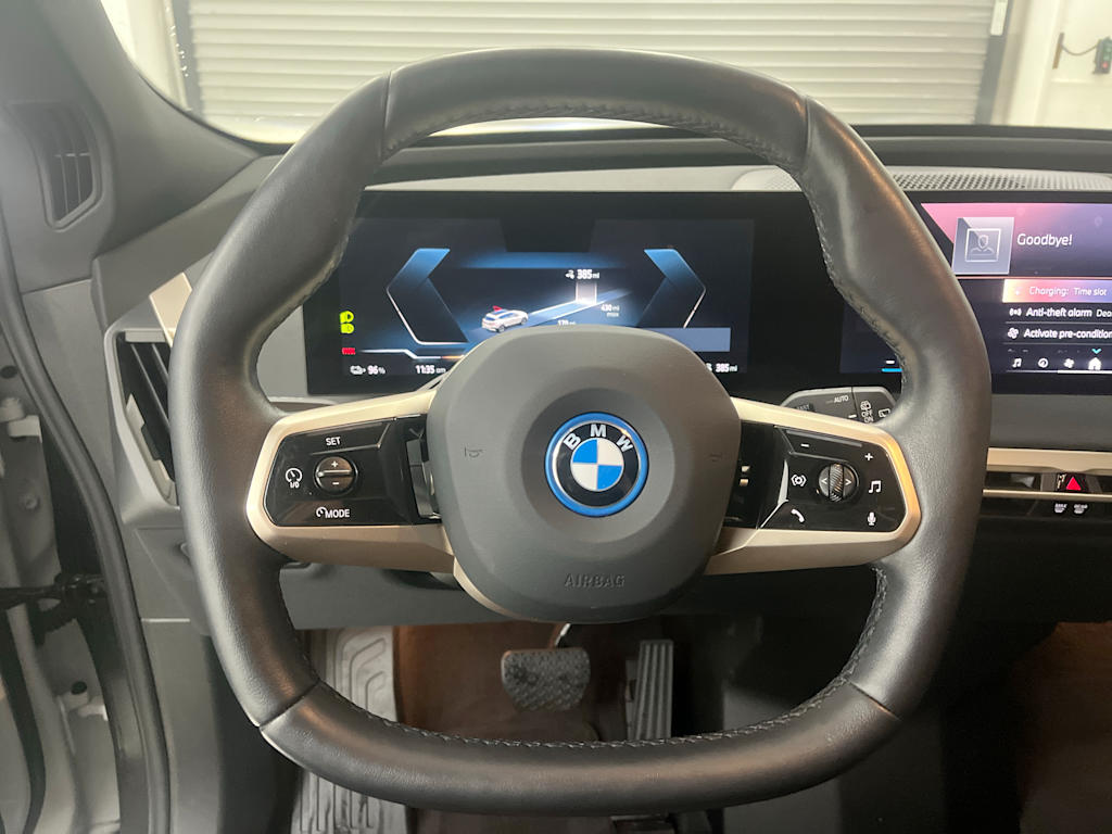 Thumbnail: 2024 BMW iX - 7