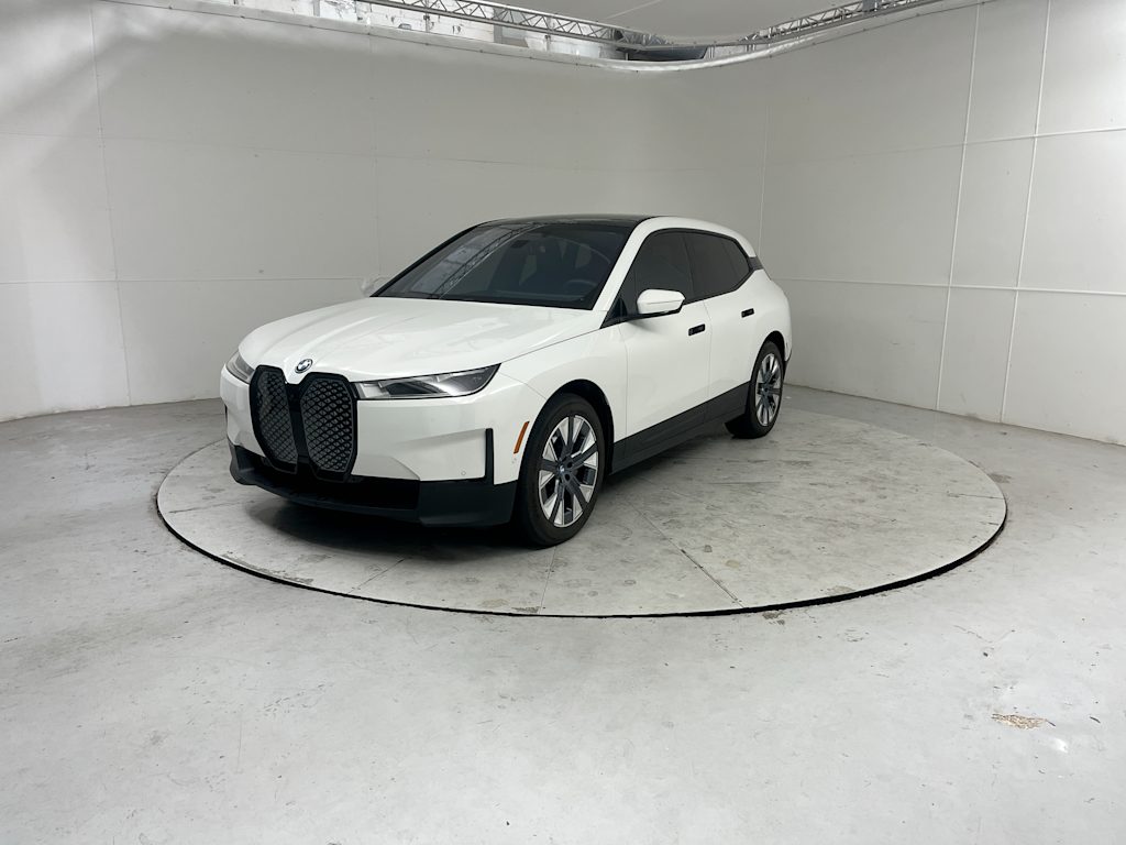Thumbnail: 2025 BMW iX - 6