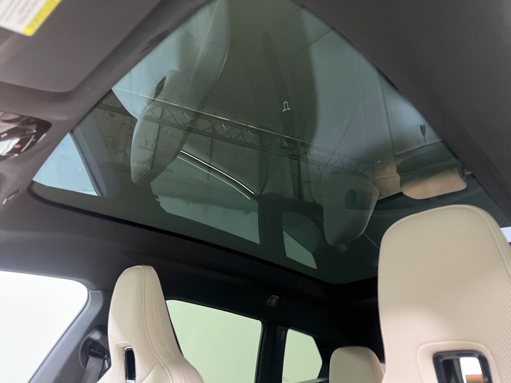 Thumbnail: 2024 BMW iX - 21