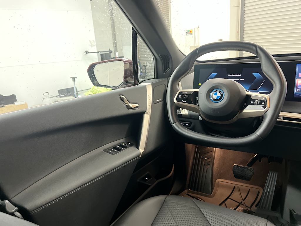 Thumbnail: 2024 BMW iX - 7