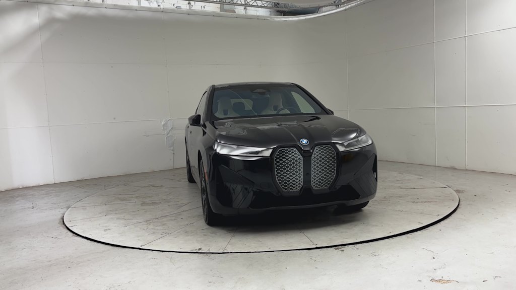 Thumbnail: 2024 BMW iX - 6