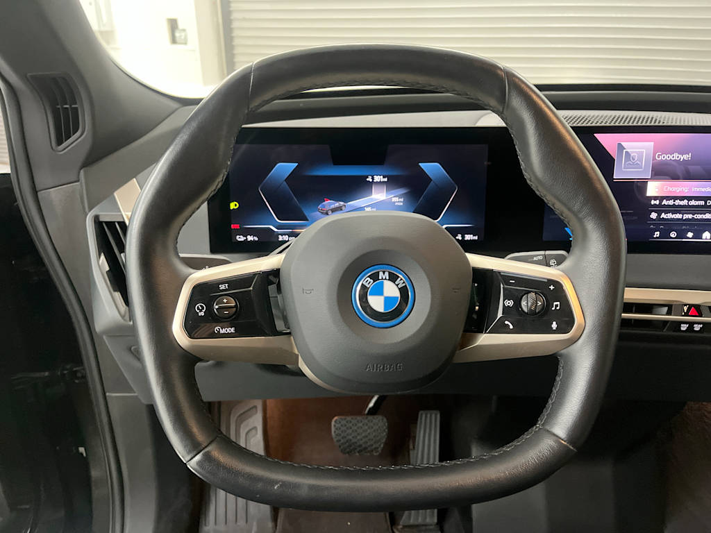 Thumbnail: 2024 BMW iX - 7