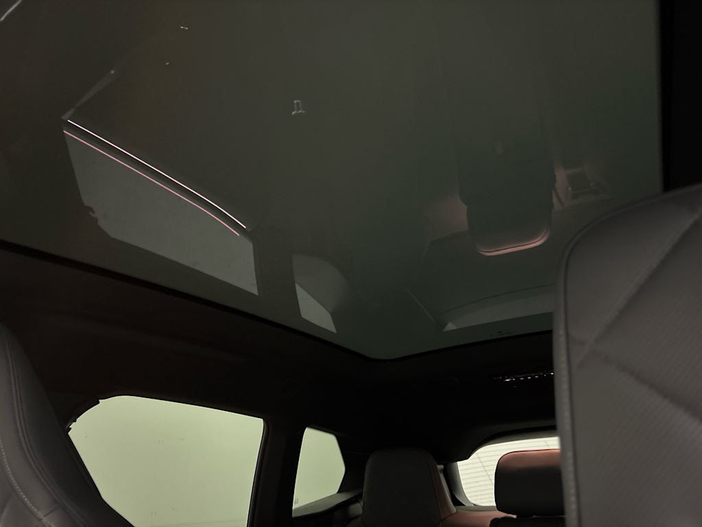 Thumbnail: 2023 BMW iX - 22