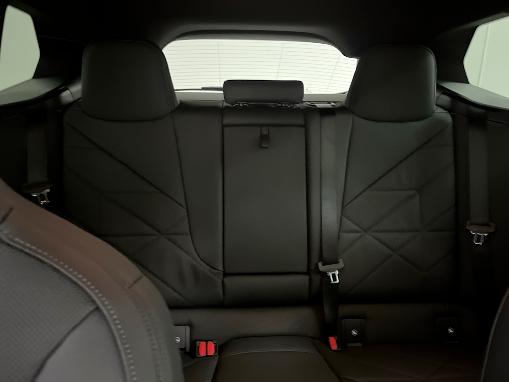 Thumbnail: 2026 BMW iX - 21