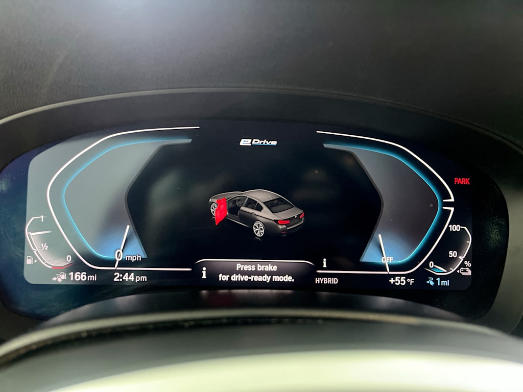 Thumbnail: 2023 BMW 5 Series - 13