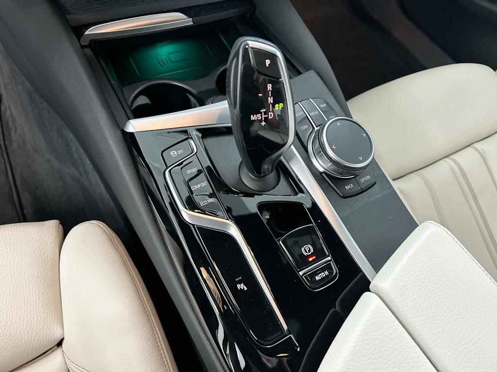 Thumbnail: 2023 BMW 5 Series - 11