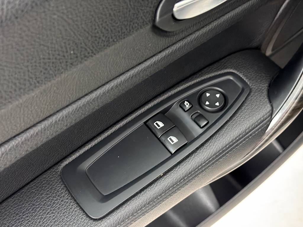 Thumbnail: 2016 BMW 2 Series - 21