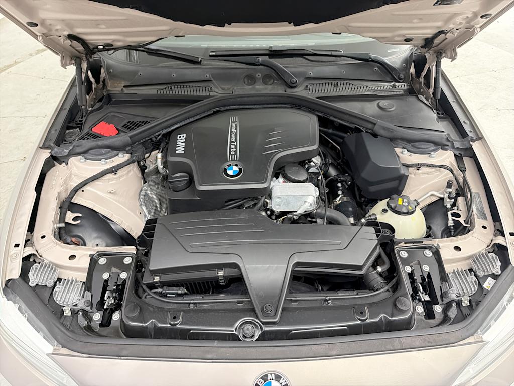 Thumbnail: 2016 BMW 2 Series - 8