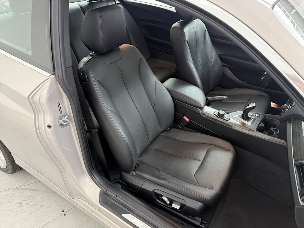 Thumbnail: 2016 BMW 2 Series - 10