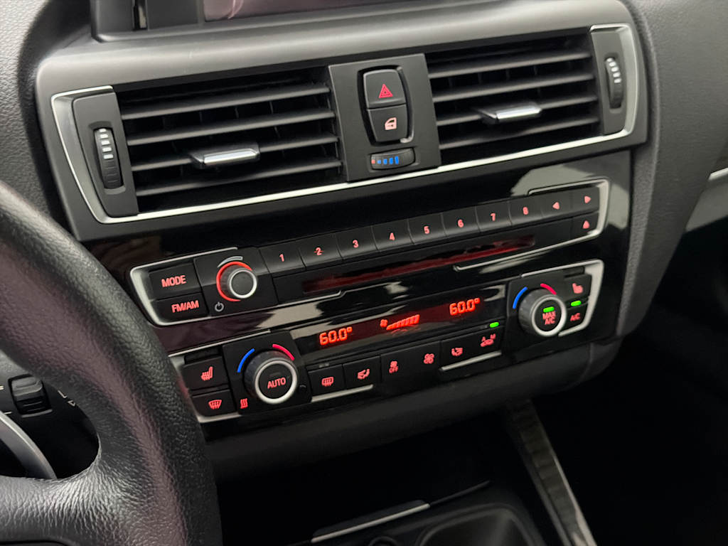 Thumbnail: 2016 BMW 2 Series - 23