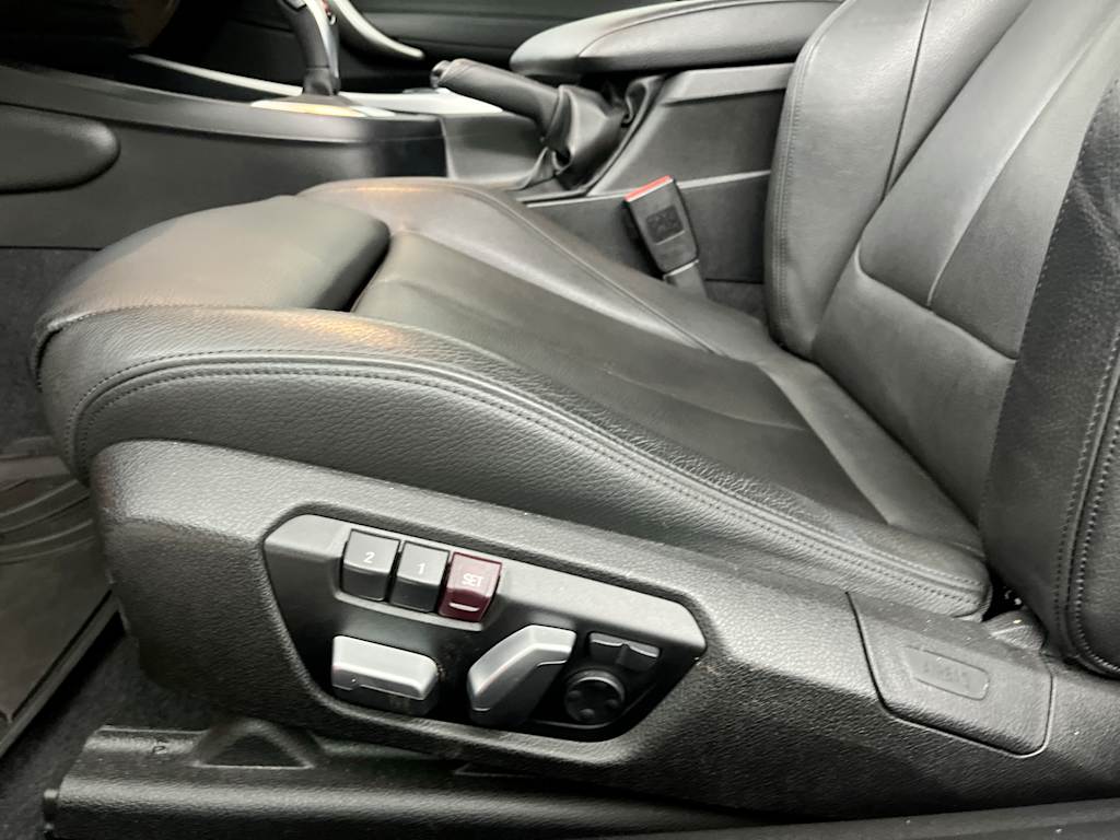Thumbnail: 2016 BMW 2 Series - 25